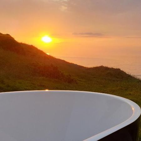Seaview Retreat -Amazing Ocean Views And Outdoor Bath Villa Waiuku ภายนอก รูปภาพ